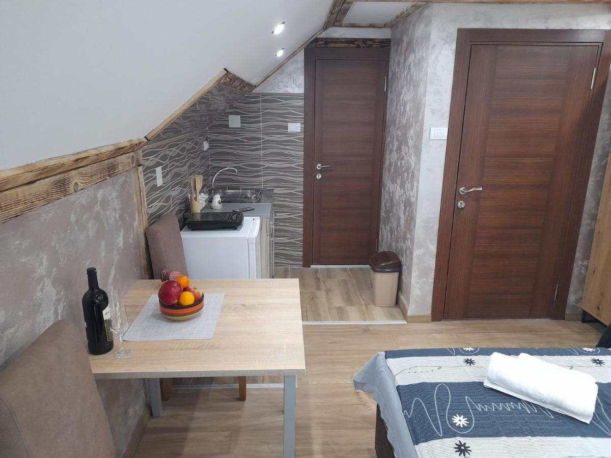 Apartmani Milosavljevic ดิฟชิบาเร ภายนอก รูปภาพ