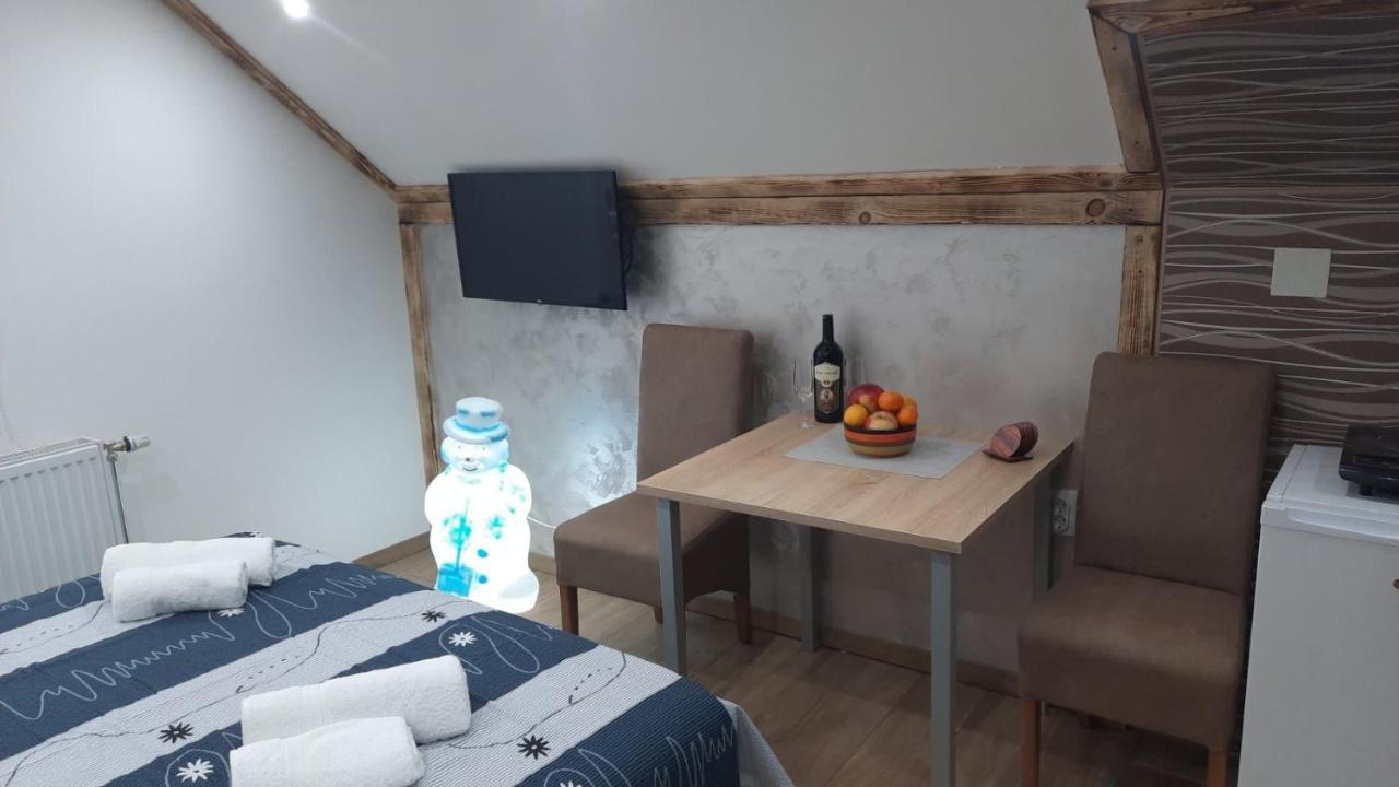 Apartmani Milosavljevic ดิฟชิบาเร ภายนอก รูปภาพ