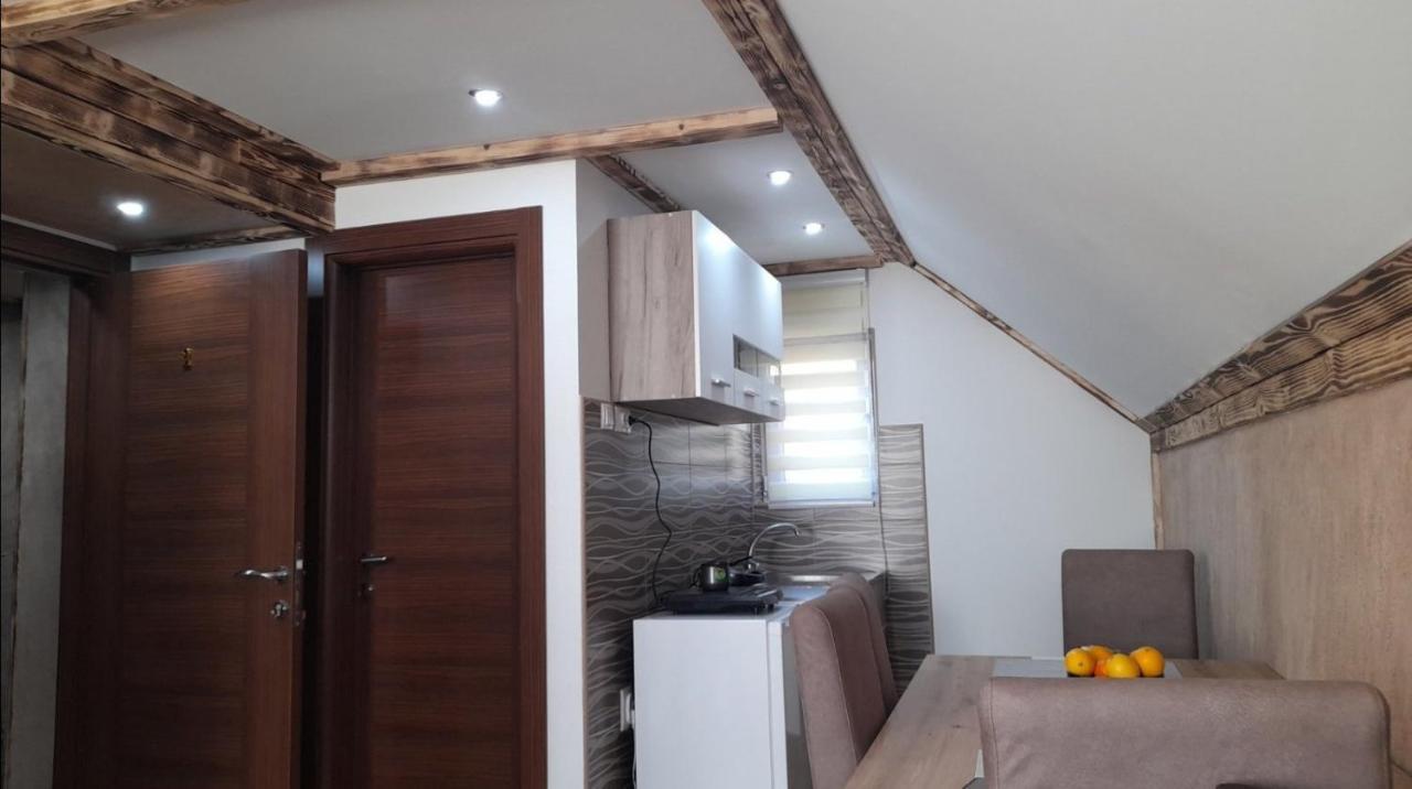 Apartmani Milosavljevic ดิฟชิบาเร ภายนอก รูปภาพ