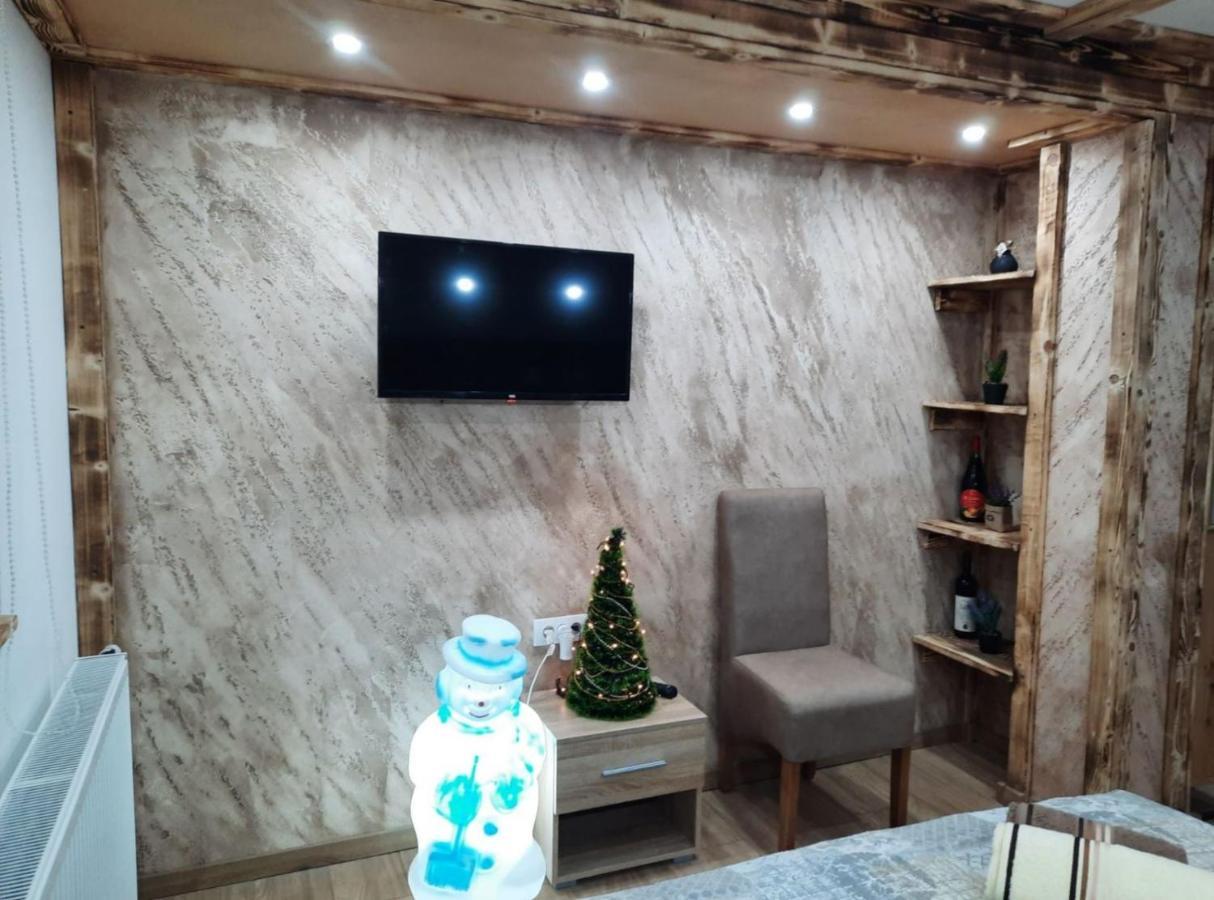 Apartmani Milosavljevic ดิฟชิบาเร ภายนอก รูปภาพ