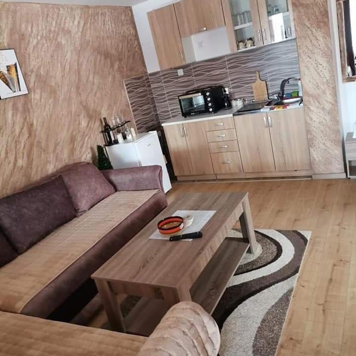 Apartmani Milosavljevic ดิฟชิบาเร ภายนอก รูปภาพ