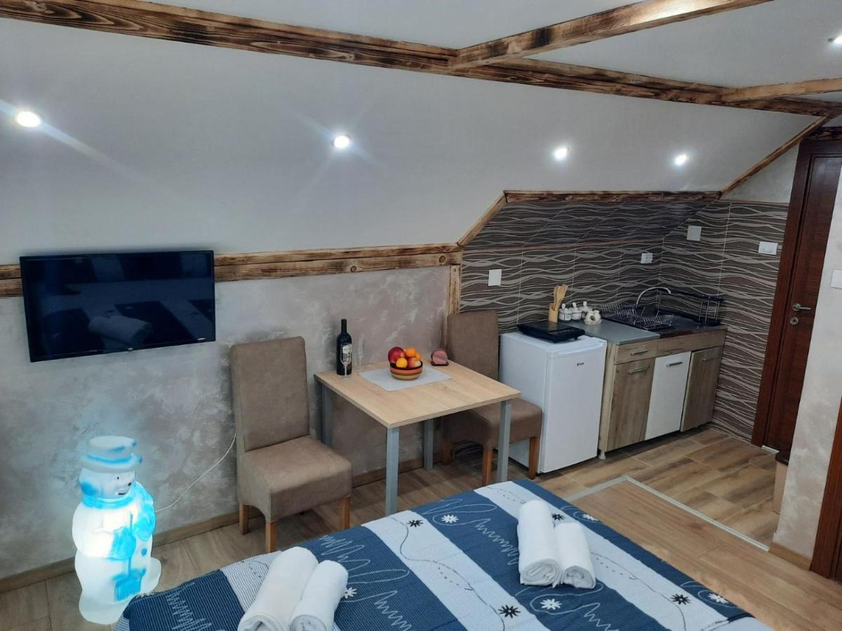 Apartmani Milosavljevic ดิฟชิบาเร ภายนอก รูปภาพ